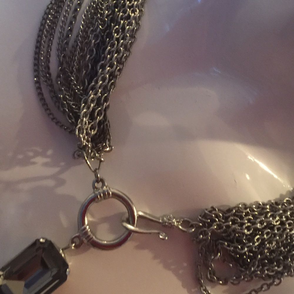 Cache Necklace, gray - Picture 3 of 6